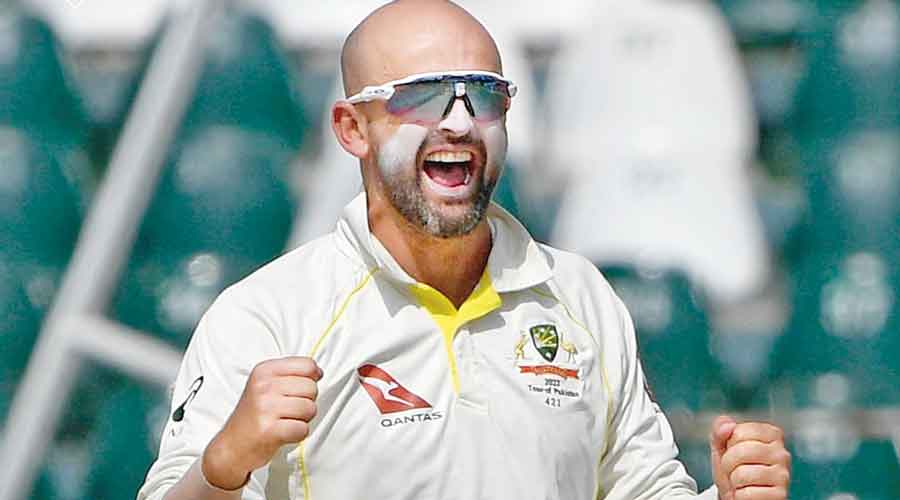 Nathan Lyon, Stats, Test Wickets, Wife, Age, Biography, Career, Australia